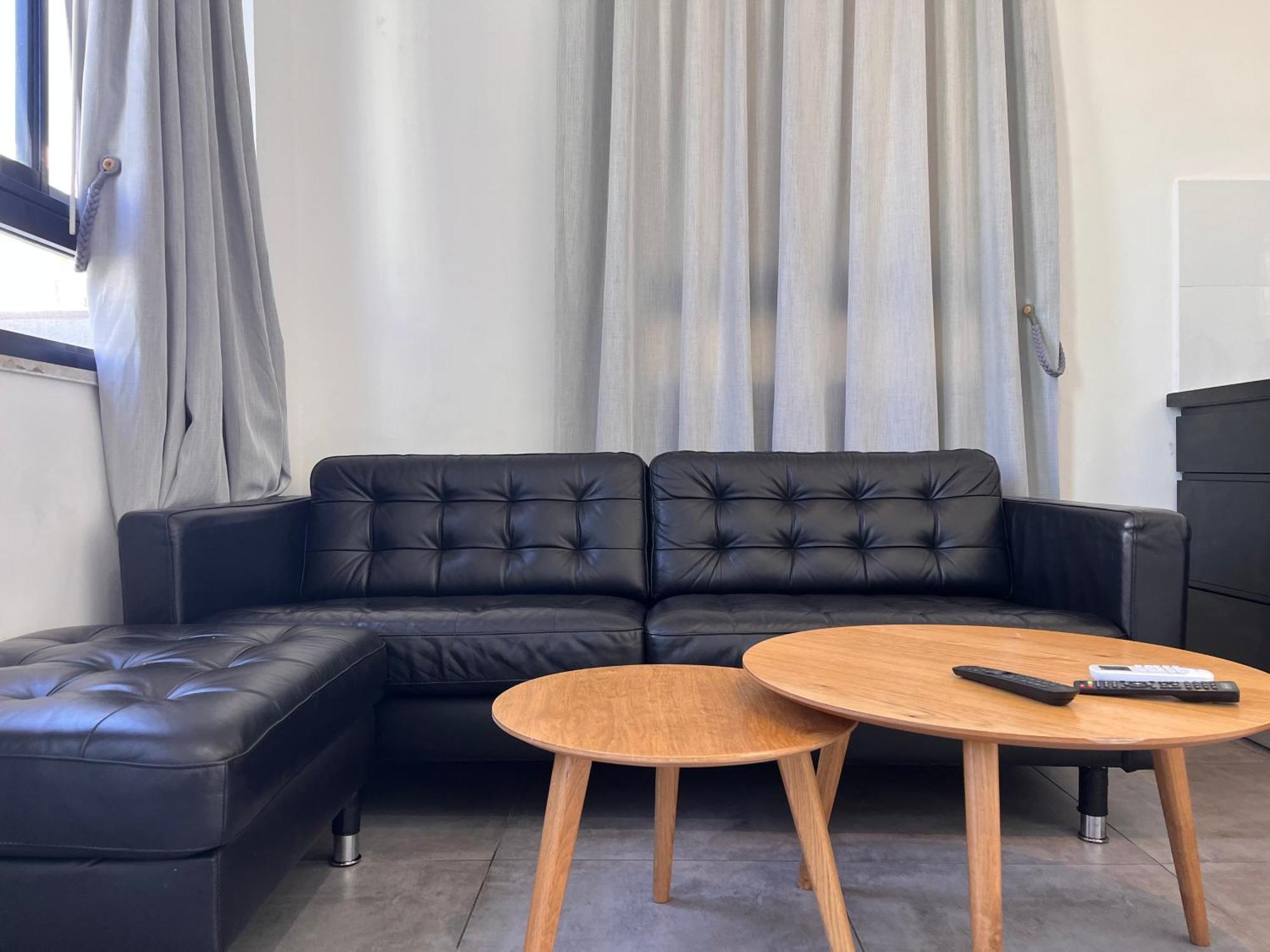 Yona 8 Bed & Breakfast Tel Aviv Ruang foto
