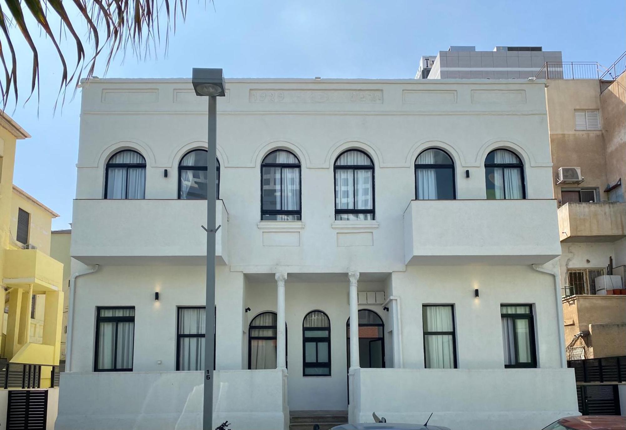 Yona 8 Bed & Breakfast Tel Aviv Bagian luar foto