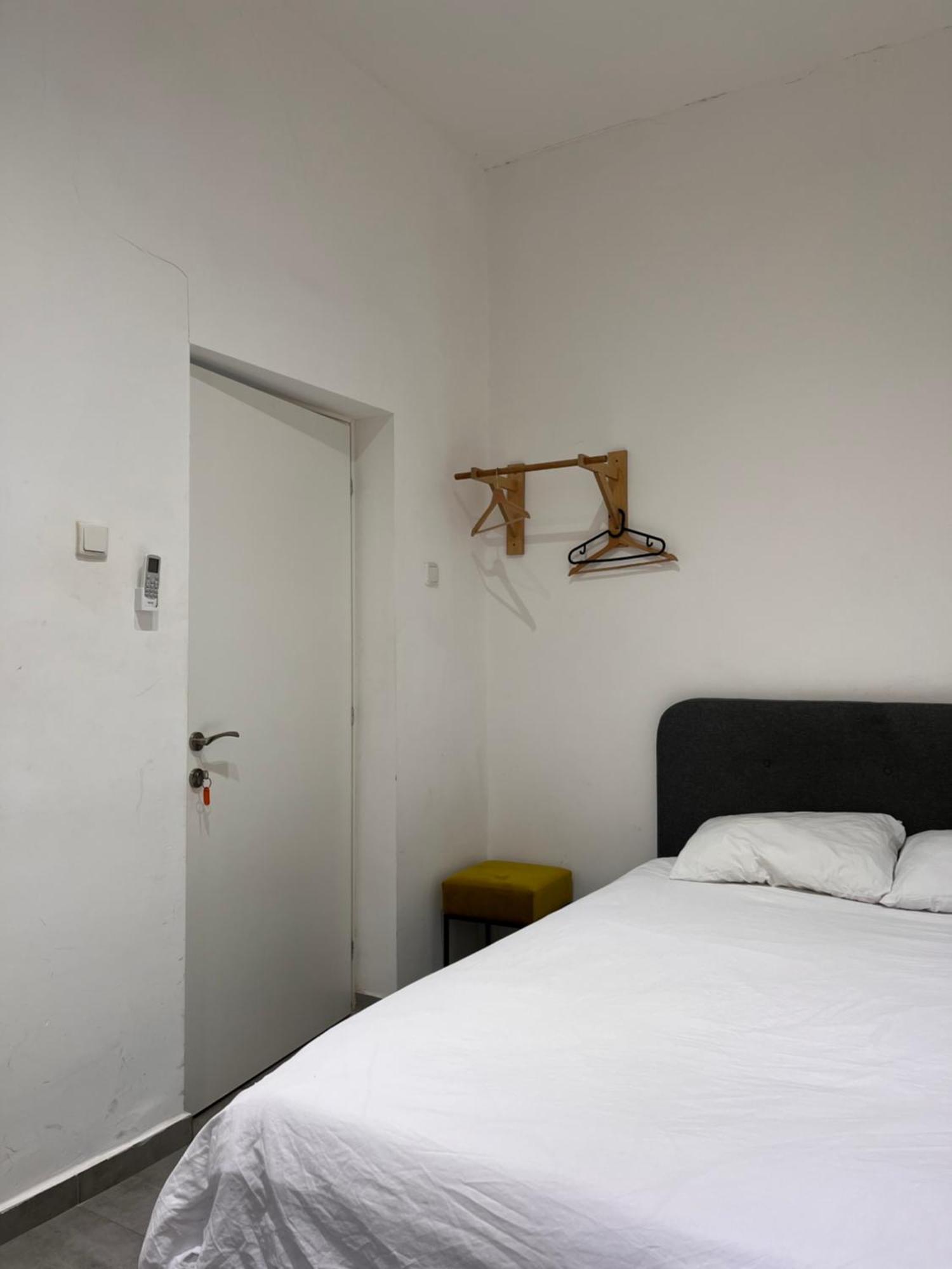 Yona 8 Bed & Breakfast Tel Aviv Bagian luar foto