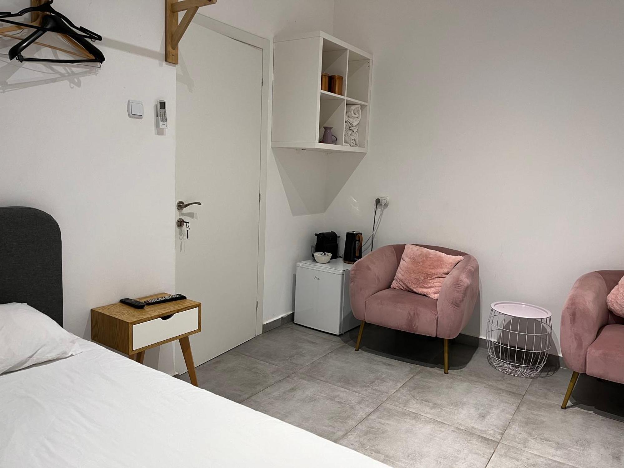 Yona 8 Bed & Breakfast Tel Aviv Bagian luar foto