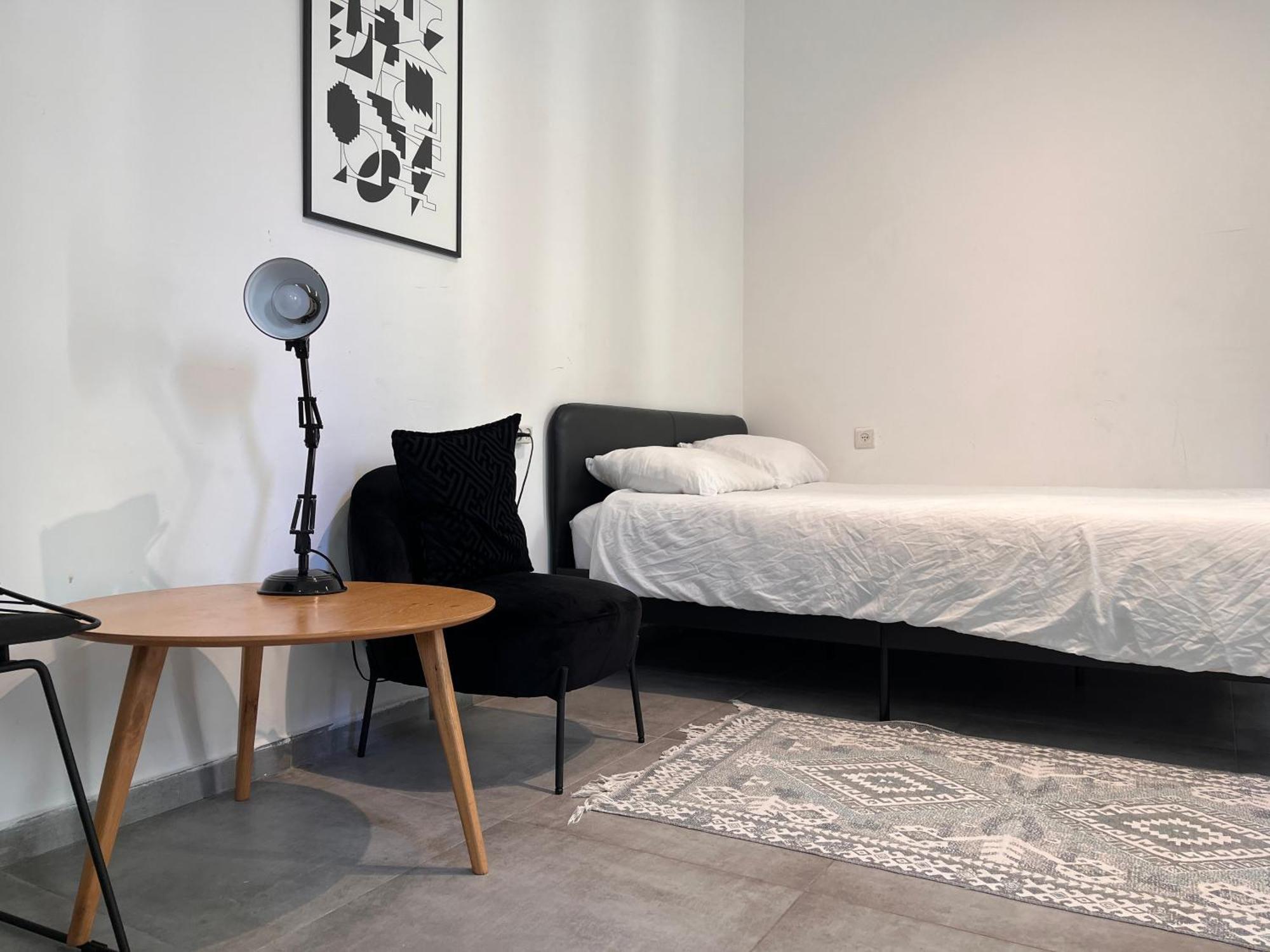 Yona 8 Bed & Breakfast Tel Aviv Ruang foto