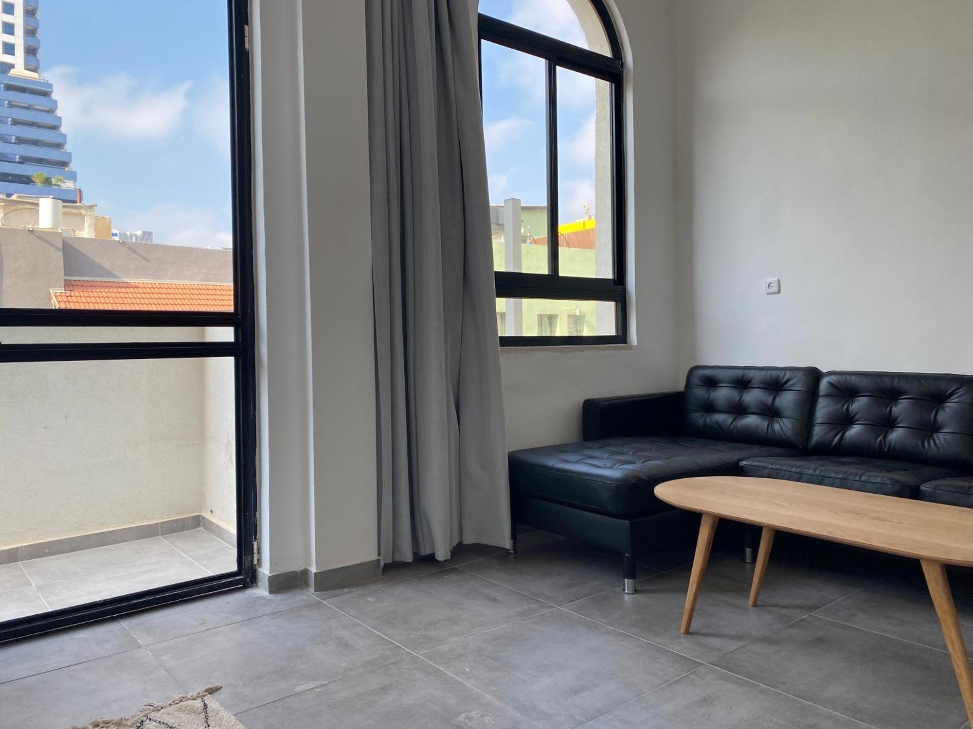Yona 8 Bed & Breakfast Tel Aviv Ruang foto